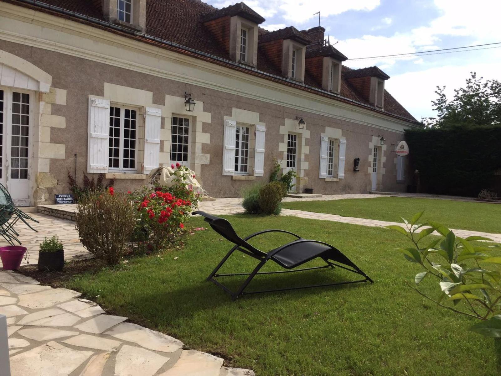 Maison Des Arts Francueil Zewnętrze zdjęcie